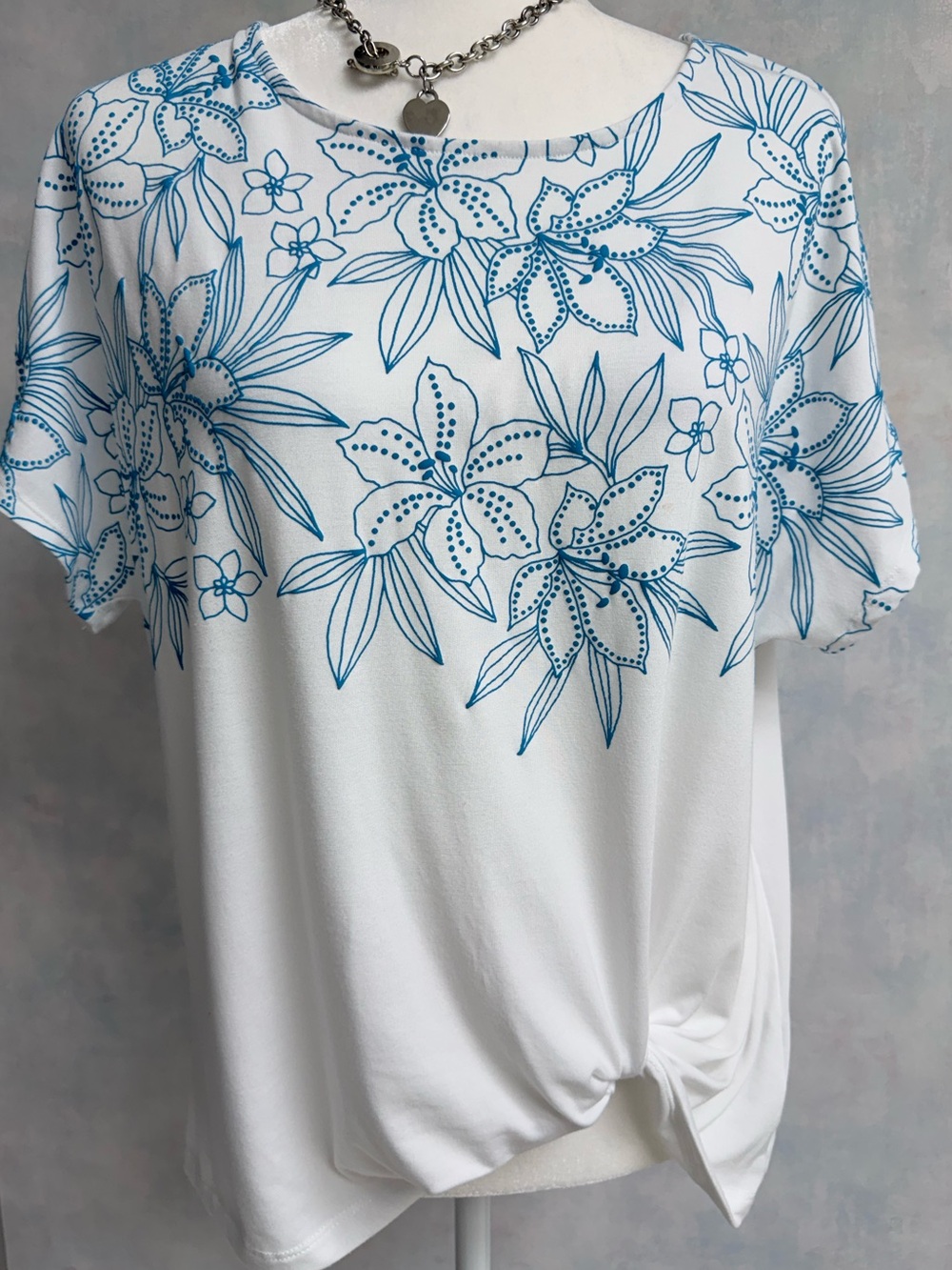 Ruby Rd Blue & White Short Sleeve Blouse with Knot Design at Bottom. Loose Fit.
